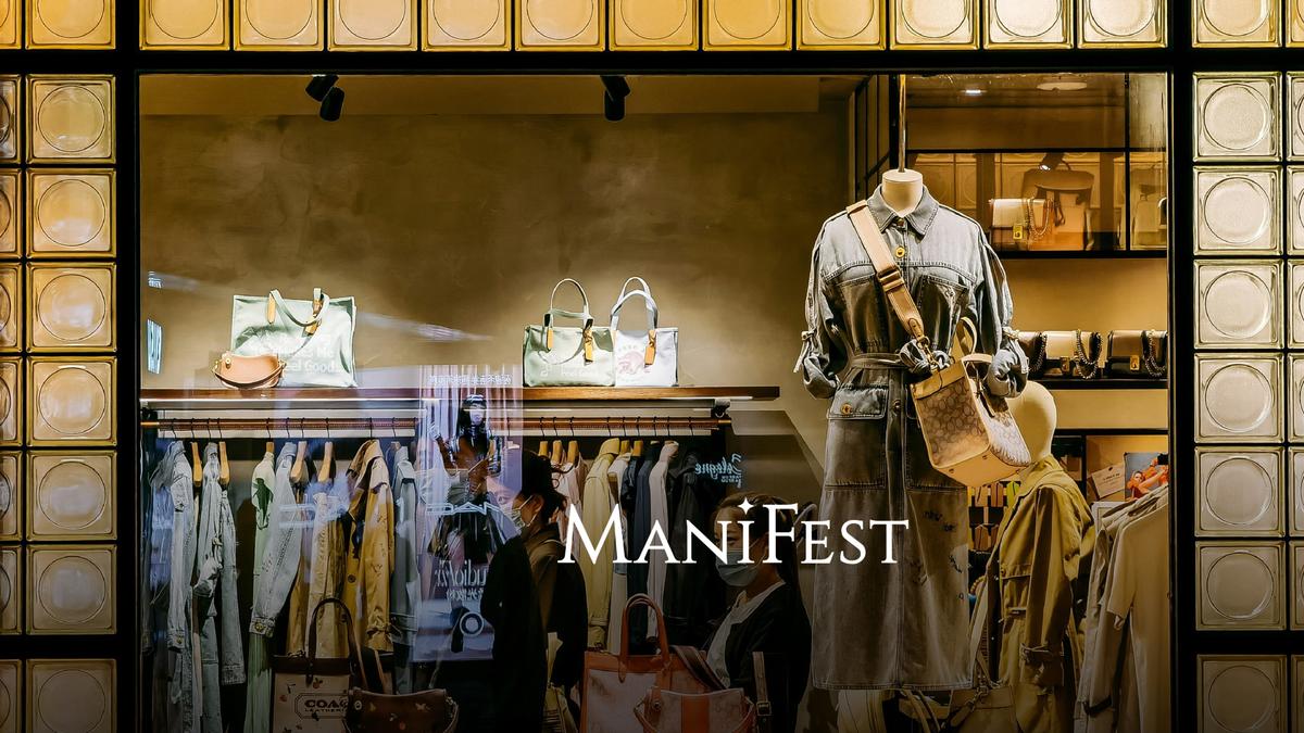 Mùa lễ hội cuối năm: Người Việt đang thay đổi điều gì khi mua sắm?