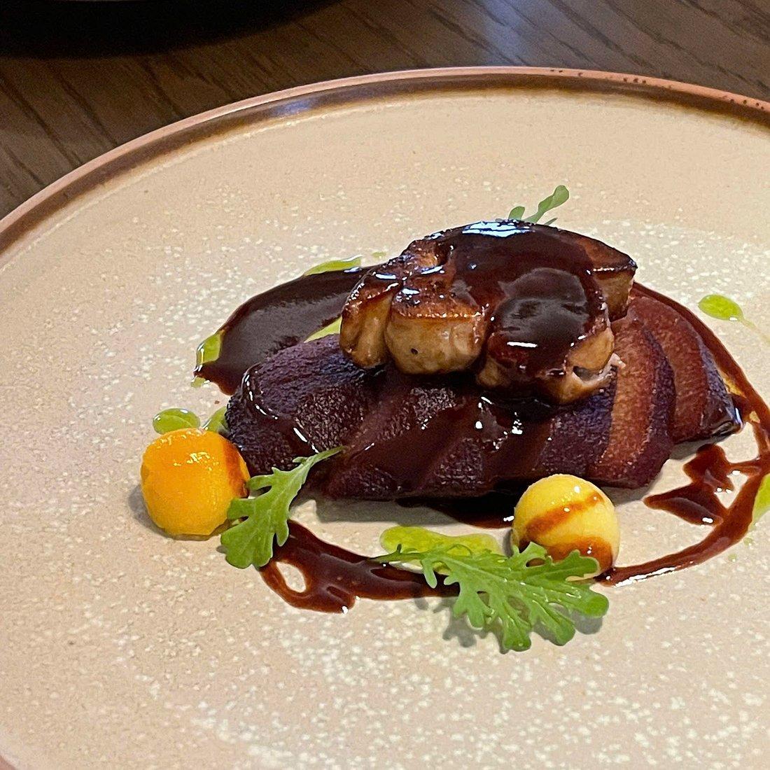 The Palm Restaurant & Bar