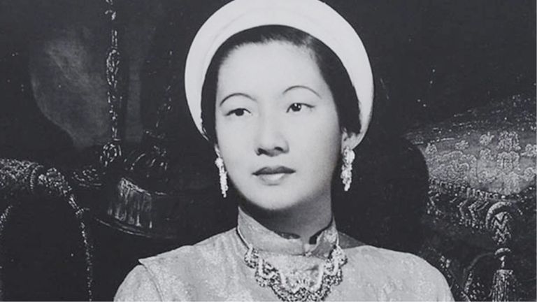 The Fashion Legacy Of Vietnam’s Last Empress