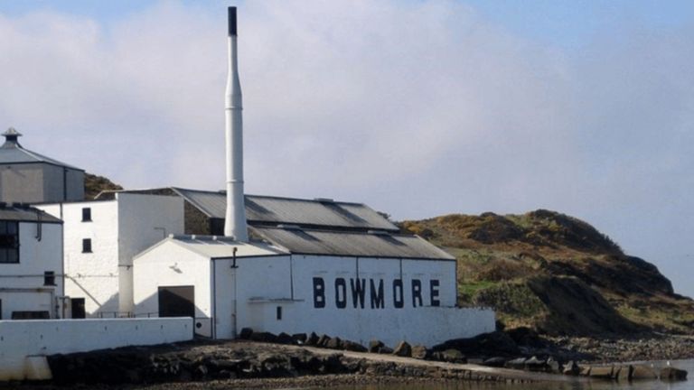 Bộ sưu tập Bowmore 2023 - Món quà tinh tế của thời gian 
