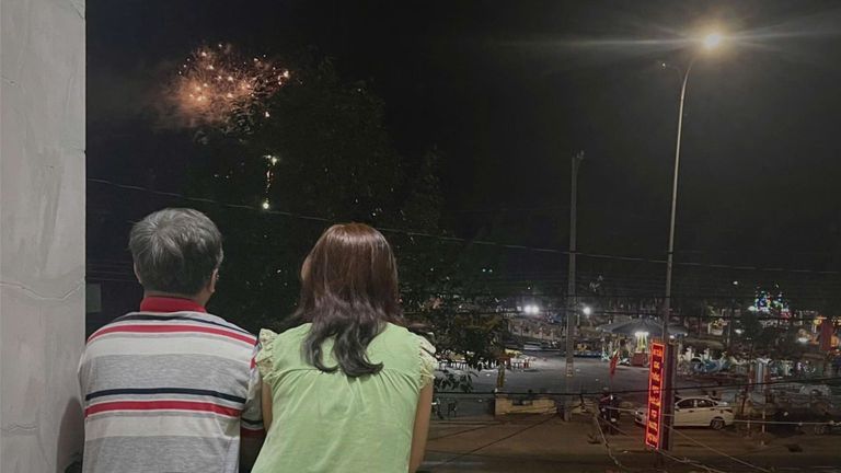 Lần đầu nói “chuyện động trời” với mẹ