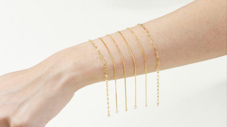 Đến Dot Dot Gem tìm một tuyên ngôn "vĩnh cửu" từ vòng tay