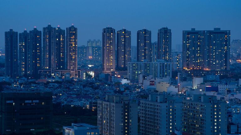 Should Apartments Lower Rental Fees During The Pandemic?