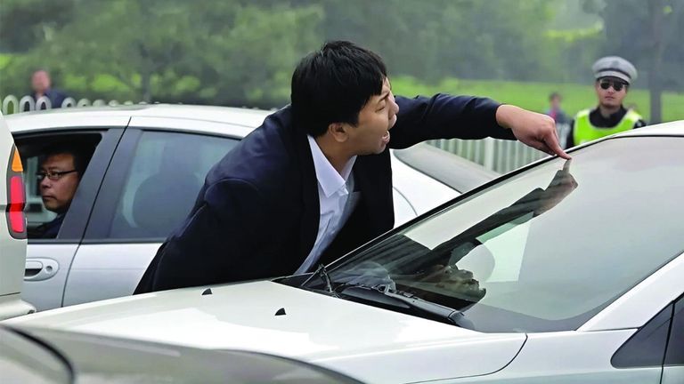 Road Rage cùng 10 lý do khiến ta dễ nổi điên trên đường phố