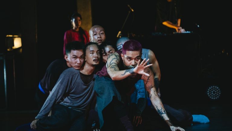 Bản sắc Việt tuôn chảy trong nhịp điệu của nghệ thuật thử nghiệm