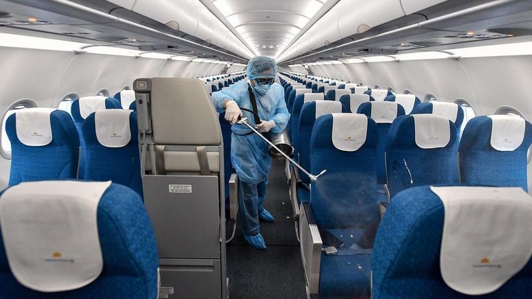 Vietnam Airlines Gets 5-Star Rating From Skytrax For COVID-19 Safety