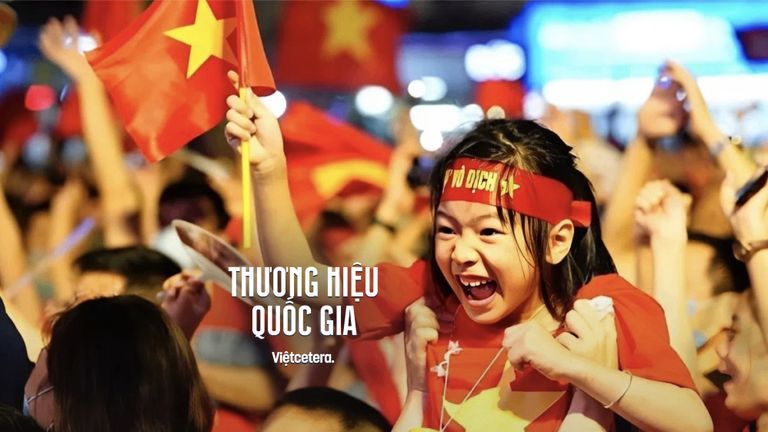 Người Việt luôn tìm thấy lý do để mỉm cười