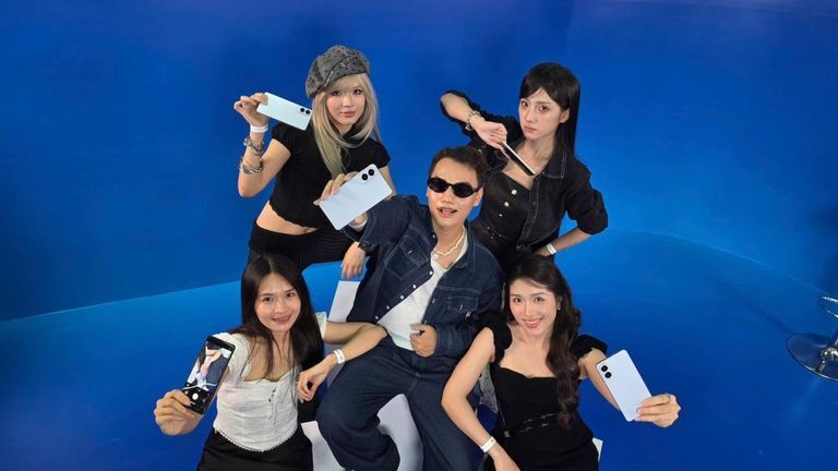 Gen Z biến Galaxy S25 Edge thành ngôn ngữ thể hiện cá tính tại Creator Day Event