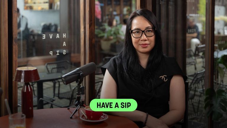 CEO Vân Hạnh và khát vọng định hình tiêu chuẩn "premium" cho show truyền hình Việt