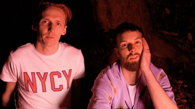 Phỏng vấn độc quyền với HONNE về album phòng thu thứ ba