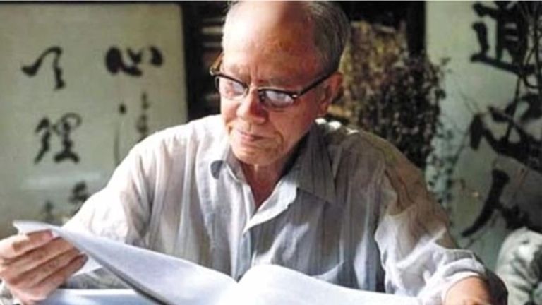 Culturalist Hữu Ngọc: A Life Spent Wandering Through Vietnamese Culture