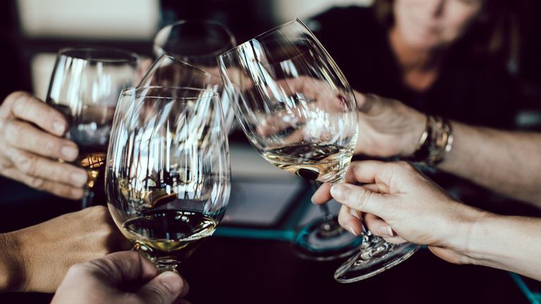 Những yếu tố biến trải nghiệm đi bar trở nên toàn vẹn