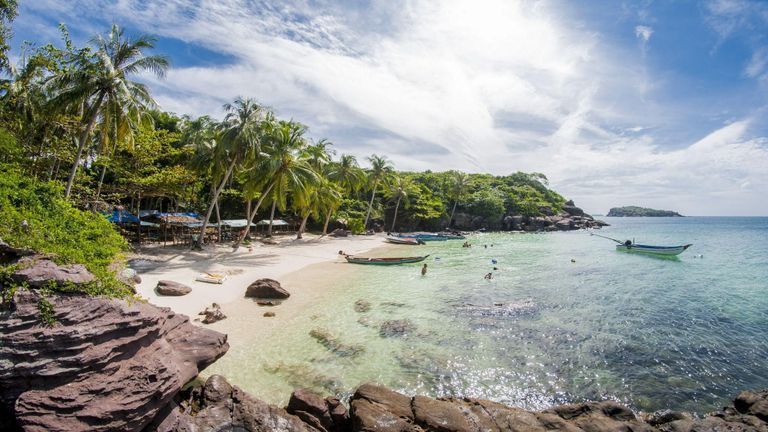 It is recommended to visit Phu Quoc from November to April. | Source: Shutterstock