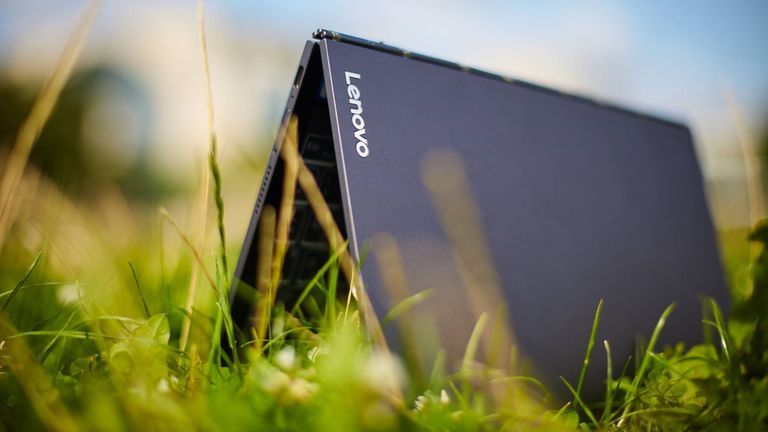 Công nghệ bền vững: Hành trình đổi mới sáng tạo của Lenovo vì một tương lai thông minh hơn
