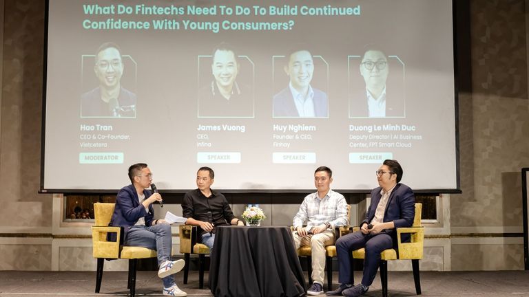 Niềm tin của khách hàng là nền tảng phát triển của doanh nghiệp Fintech