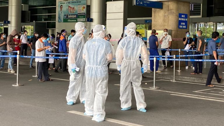 ‘Not Under State Of Emergency’: Mobilization Of Military In HCMC Is For Pandemic Control And Distribution Of Goods, Gov’t Assures
