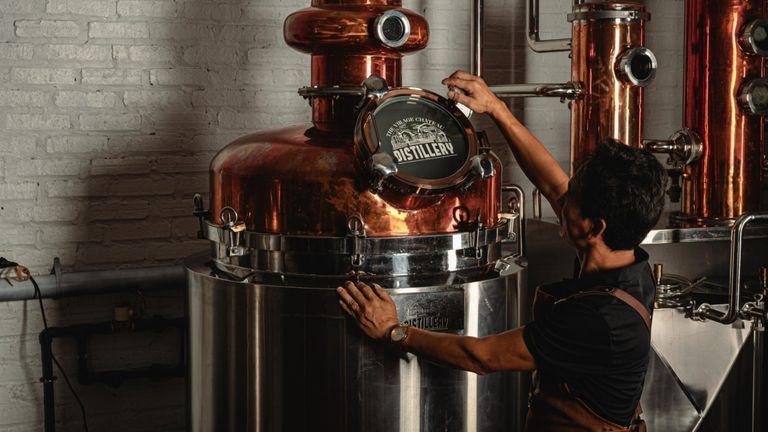 Rượu Làng Goes Global: Double Gold, Star Chefs, And A New Era For Vietnamese Liquor (Rượu Gạo)