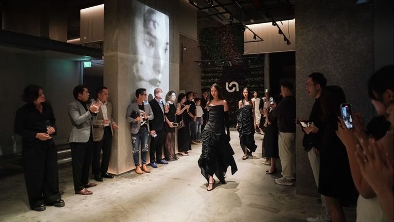 Sự kiện “Lighting Reimagined 2024” do thương hiệu đèn Unios kết hợp cùng GIA Studios tổ chức. | Nguồn: Unios Vietnam