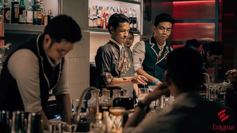 Pok Praphakorn, Bacardi Legacy 2021 Champion, Shakes Up A Storm At Enigma Saigon