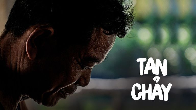 "Có hôm mưa lớn, vừa tan học đã thấy ba đứng chờ đón"