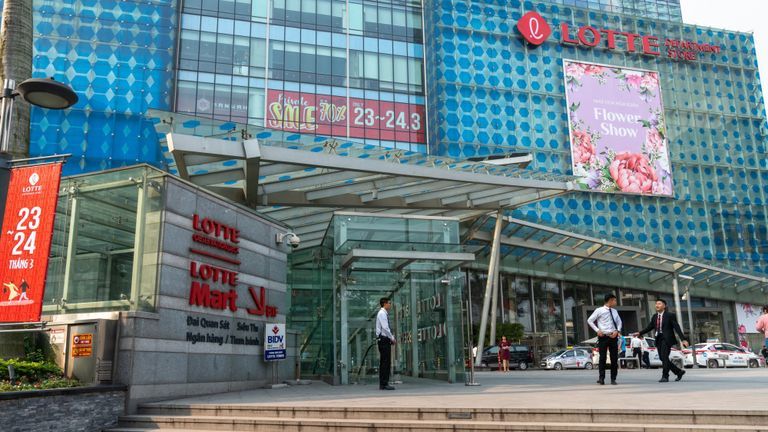 Vietnam FDI In 2022: Biggest Investors And Top Recipients