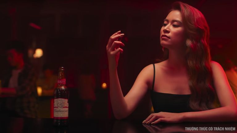10 năm ủ mình - 1 Hoàng Thùy Linh truyền cảm hứng sống tích cực cho giới trẻ