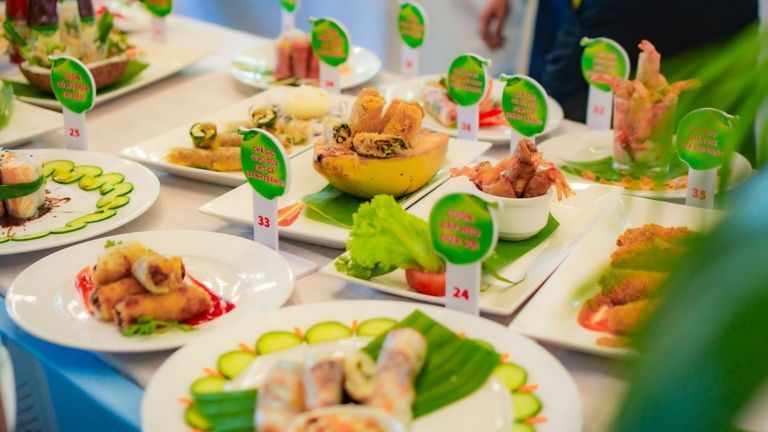 Vietnam’s Coconut Capital Sets World Record With Over 200 Coconut-Based Dishes