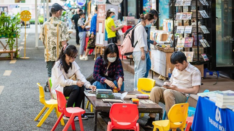 HCMC Warned Of Another Outbreak As COVID Cases Surge
