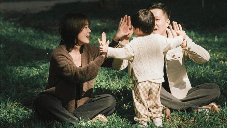 How Vietnamese Say “I Love You”  Without Saying It