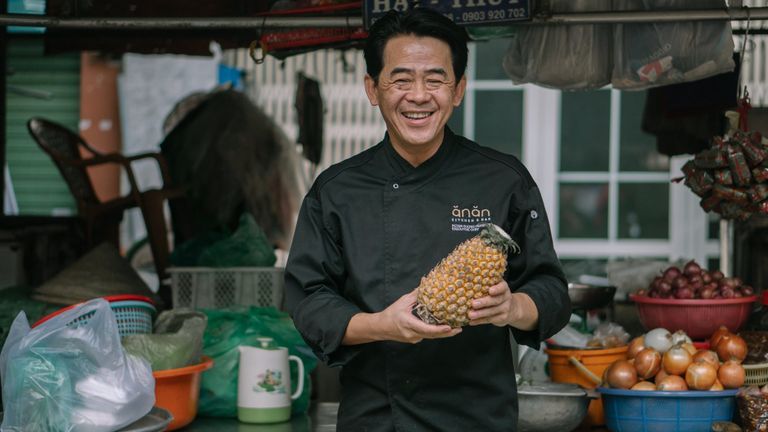 Nhà hàng được hội đồng bình chọn 2018: Anan Saigon và bí quyết thành công