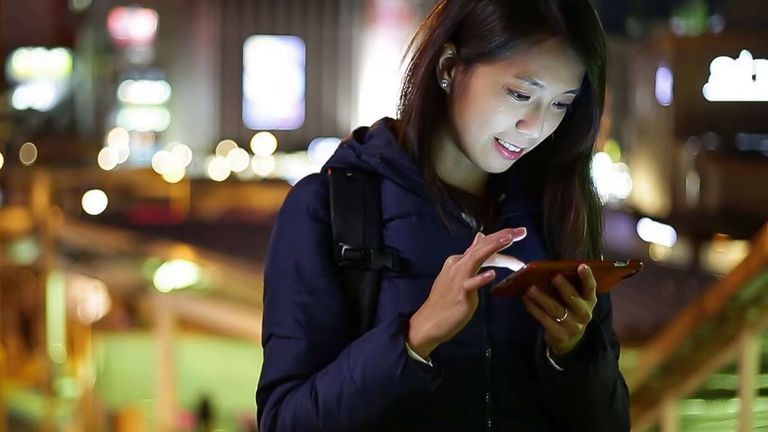 7 Cặp đôi chia sẻ kinh nghiệm yêu xa không nhàm chán
