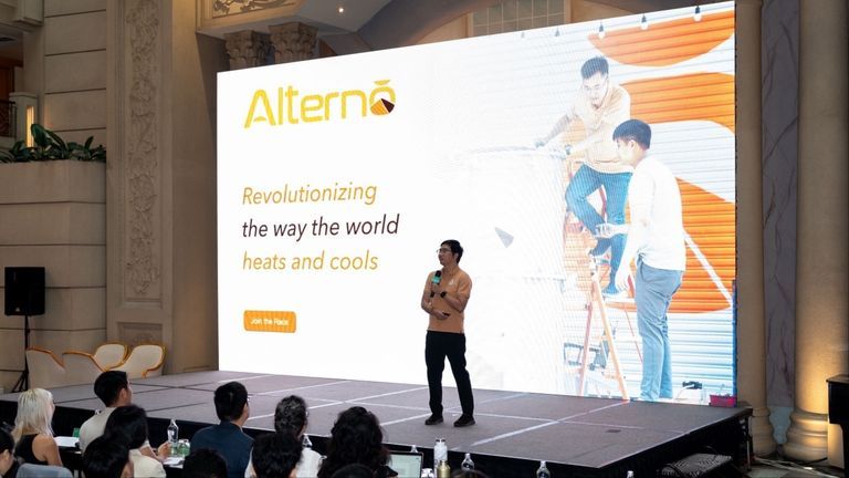 Alternō at The GREEN HORIZON Pitch Contest | Source: Khoa Nguyen for Vietcetera