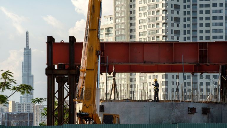 Most Vietnamese Employers Expect To Return To Pre-Pandemic Hiring Levels In The Next 3 Months: Survey