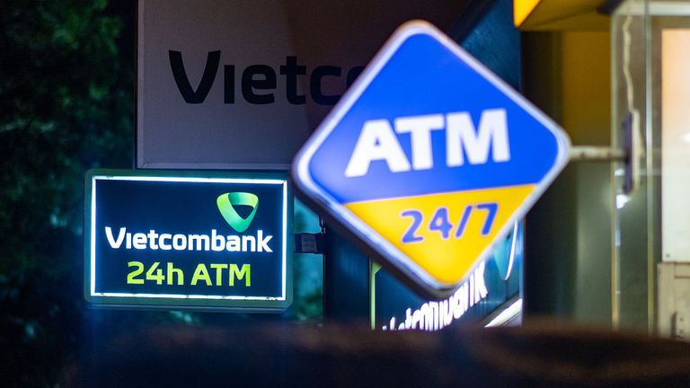 According to the data released by the State Bank of Vietnam in 2020, about 70% of the adult population in Vietnam now has bank accounts and access to credit.