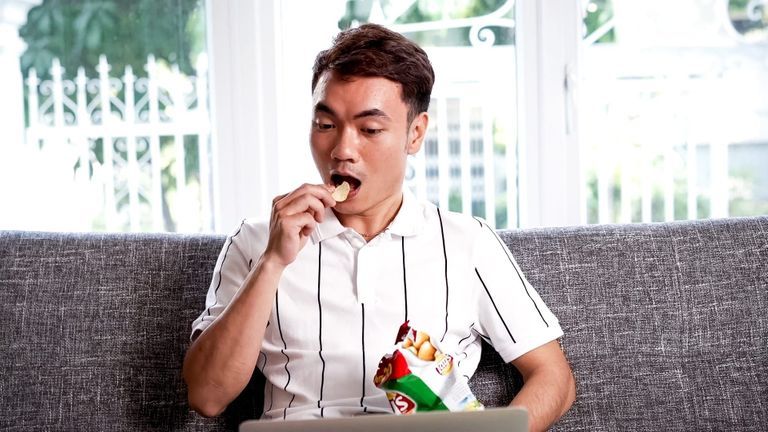Lay's Feature