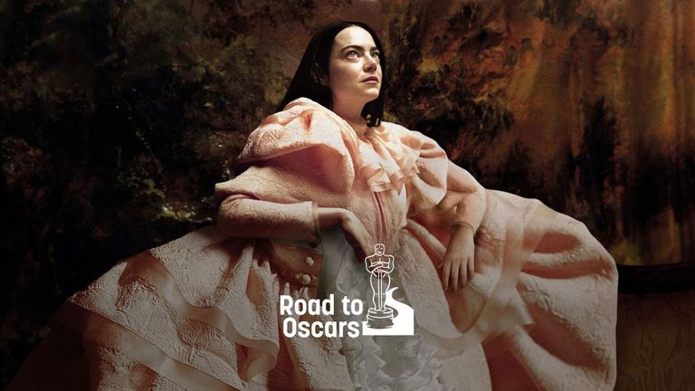 Emma Stone thủ vai Bella Baxter trong Poor Things của đạo diễn Yorgos Lanthimos | Nguồn: Searchlight Pictures.