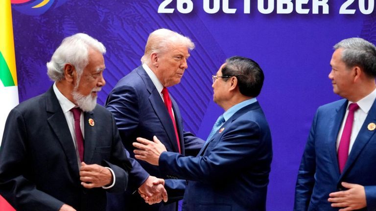 Vietnam’s Prime Minister Pham Minh Chinh and US President Donald Trump meet at the 13th ASEAN-US Summit, 2025 in Malaysia | Source: Vincent Thian/Pool/AFP via Getty Images