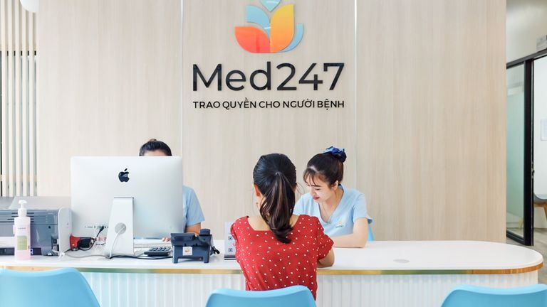 Med247 - Một trong những dịch vụ y tế đầu tiên ở Việt Nam tích hợp chăm sóc sức khỏe trực tiếp và trực tuyến. | Nguồn: Med247.