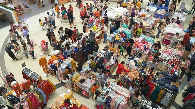 Vietnam’s retail sector will continue to be a driving force of economic growth and a significant factor for foreign direct investments. | Source: Shutterstock