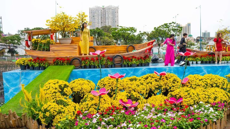 After lockdown, domestic tourism in Vietnam is looking up after travel skyrocketed during Tet holiday. | Source: Shutterstock