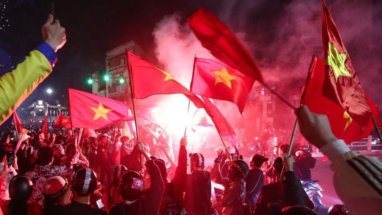 People from all around the nation gathered on the streets on January 5th to celebrate the Vietnamese victory in the AFF Cup 2024. Source: Minh Quan/ Dantri