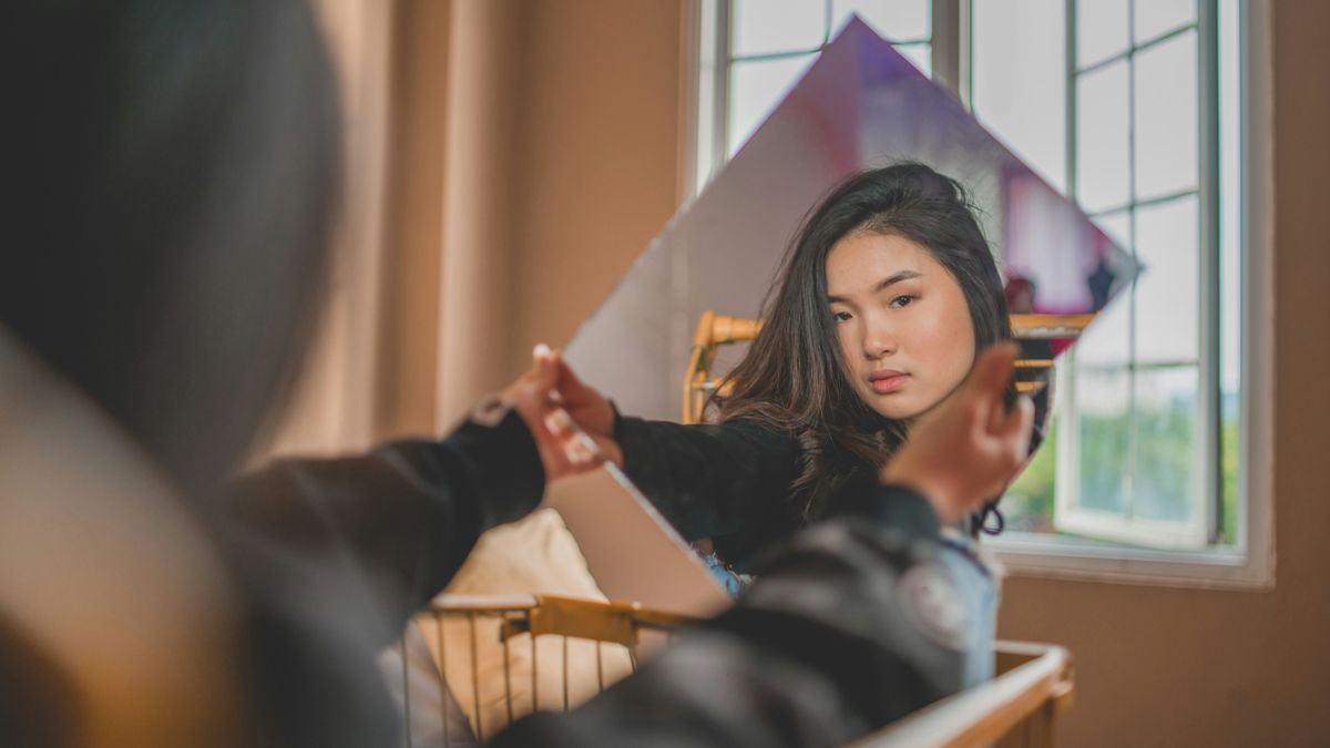 “Hiểu mình” để không sụp đổ trong kỷ nguyên nghề nghiệp phi tuyến tính
