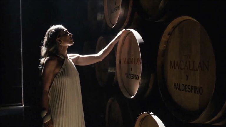 Thiên nhiên và con người Jerez cùng hòa quyện trong những thùng gỗ sồi tẩm ướp Sherry đậm đà. | Nguồn: The Macallan