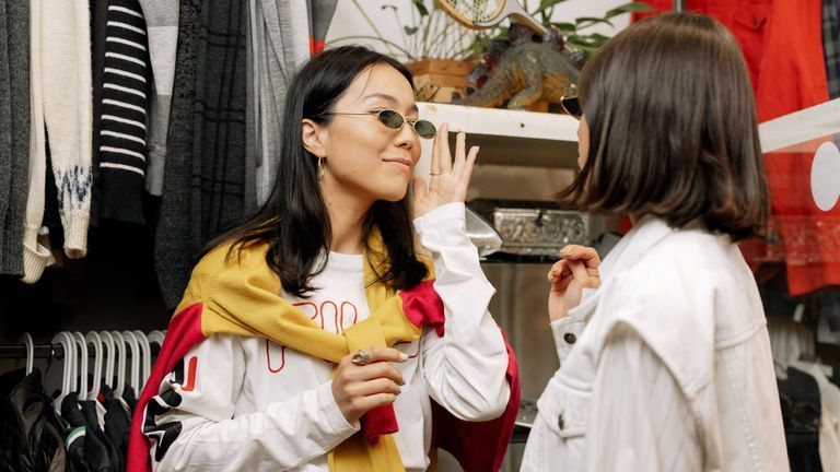 Những bí kíp giúp bạn không rơi vào bẫy mua sắm cuối năm | Nguồn: Cottonbro