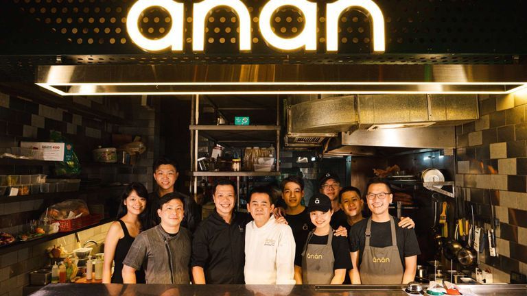 Chef Peter and Chef Han with their culinary teams from Anan Saigon and Restaurant Labyrinth.