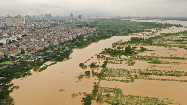 Red River flooding in Hanoi after Typhoon Yagi | Source: Shutterstock