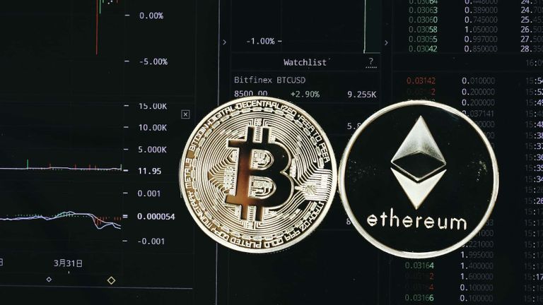 Cryptocurrency là gì? Loại tiền này có dùng để mua đồ được không?