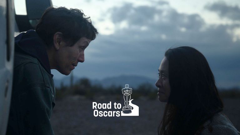 Đạo diễn Chloé Zhao (phải) và diễn viên Frances McDormand. | Nguồn: ettoday.