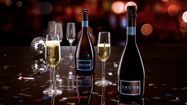 3 Tips To Help You Choose The Right Sparkling Wine For A Fun Party