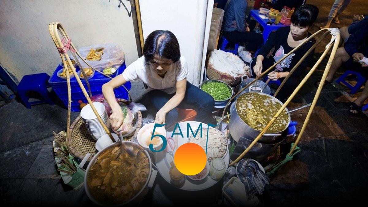 “Đá bát phở không?”